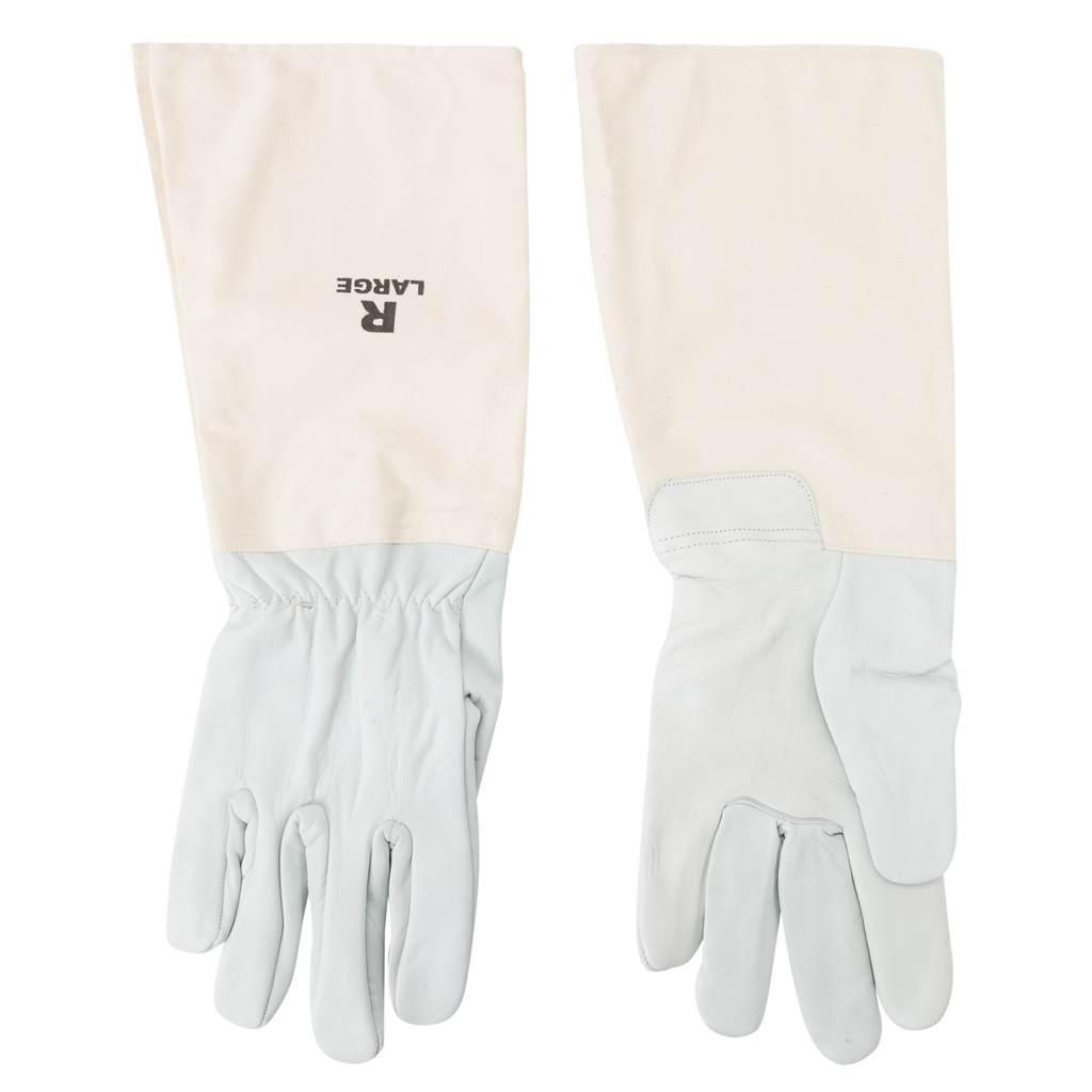979044_Cabin crew barbeque gloves.png